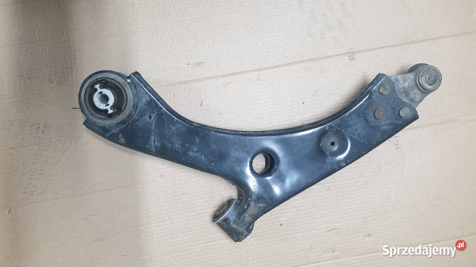 FORD KUGA MK3 15 ECOBOOST 150 WAHACZ PRAWY PRZÓD Kielce