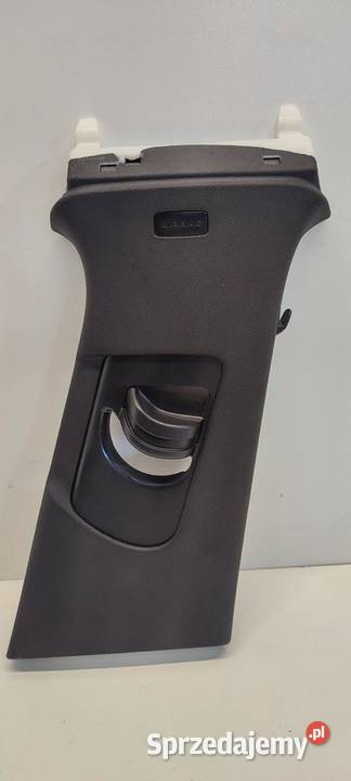 AUDI A4 B9 OSŁONA SŁUPA PRAWA 8W0867244D