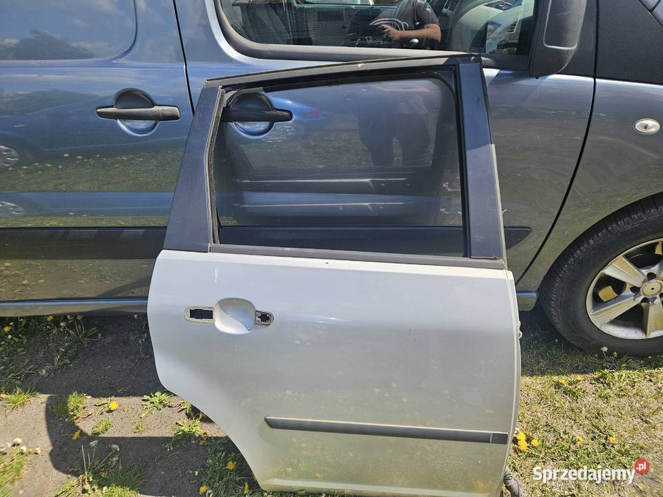 Drzwi Prawe tylne prawy tył C Lakier 03 Kutno