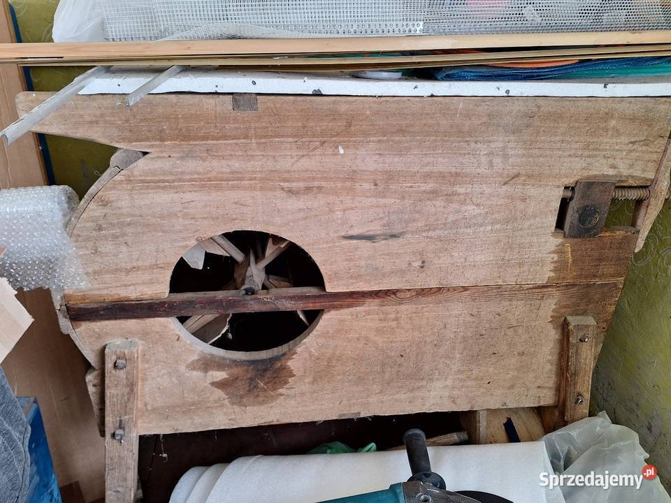 Drewniany młynek do zboża wielkopolskie Krotoszyn sprzedam