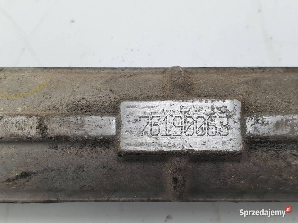 MAGLOWNICA TOYOTA AURIS F800000921B