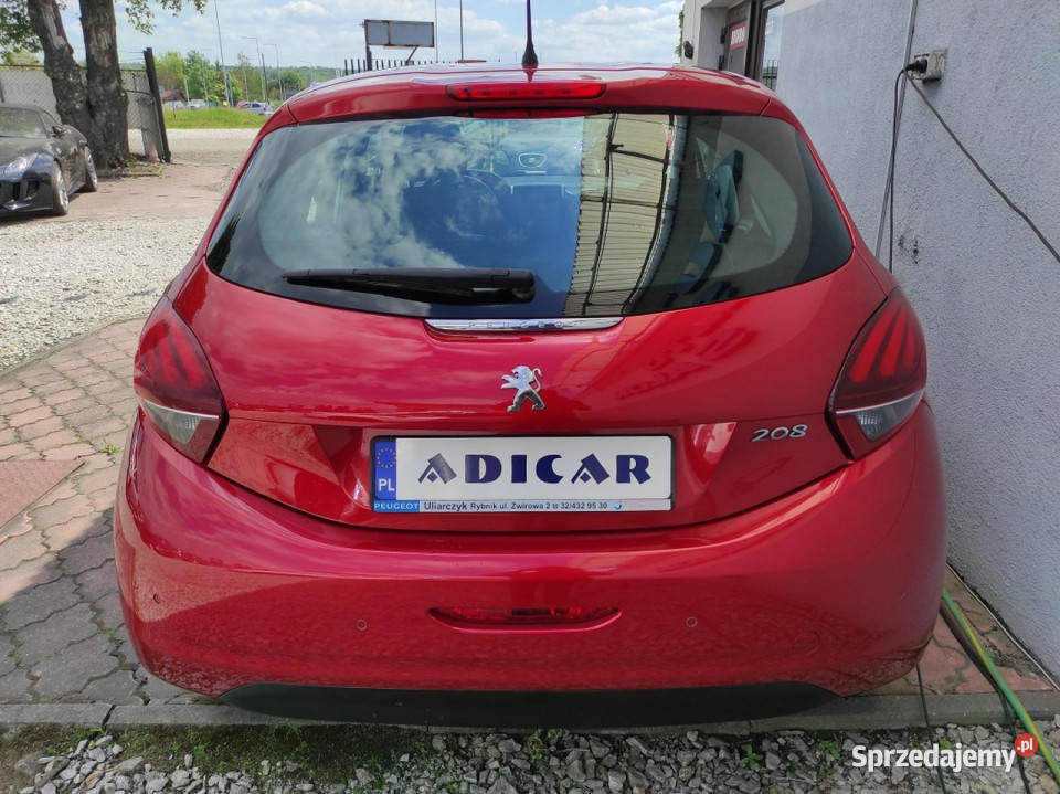Peugeot 208 klimatronik tempomat LED niski Rok produkcji 2018