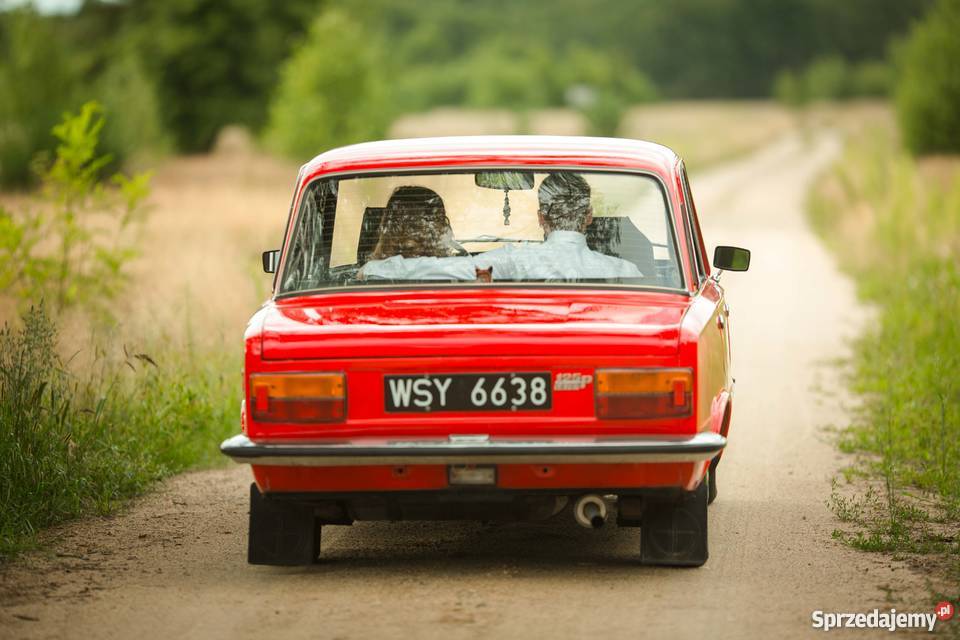 Fiat 125p wynajem ślub, sesja, wieczory panieńskie Dębe