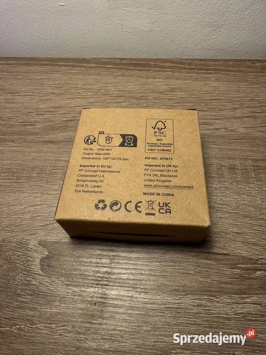 pudełko z uniwersalnym kablem do ładowania śląskie Katowice