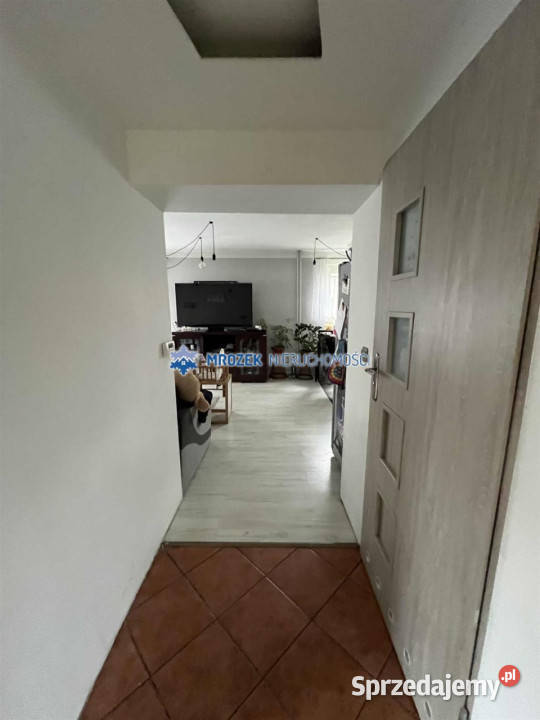 sprzedaży domu wolnostojącego 110m2 Sprzedaż sprzedam