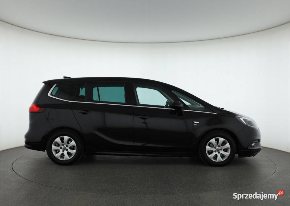 Opel Zafira Tourer 16 CDTI