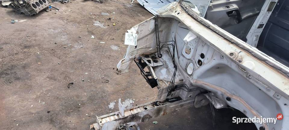 ĆWIARTKA PRAWA PRZÓD MERCEDES SPRINTER 313