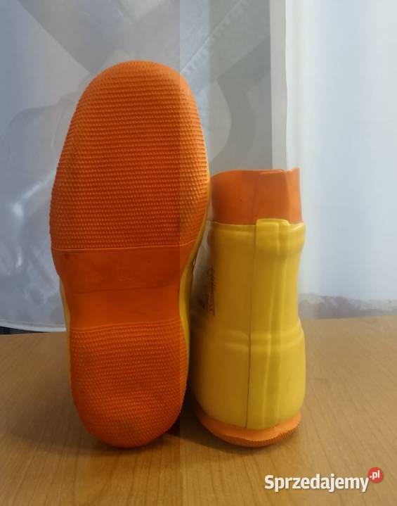 Buty gumowe elektroizolacyjne FAGUMSTOMIL 550 Szczecin sprzedam