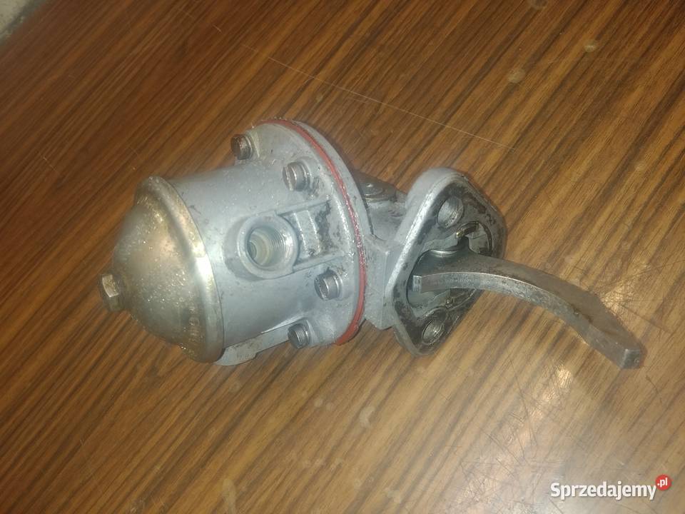 Pompka paliwowa Massey Ferguson 520 525 530 1014 Części zamienne łódzkie sprzedam