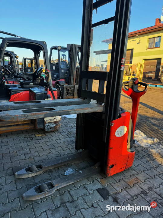 wózek paletowy z masztem LINDE L10 podnoszenie Linde Działoszyn