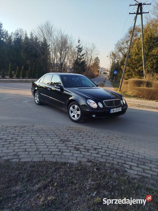 Mercedes w 211 27 CDI automat Radzyń Chełmiński