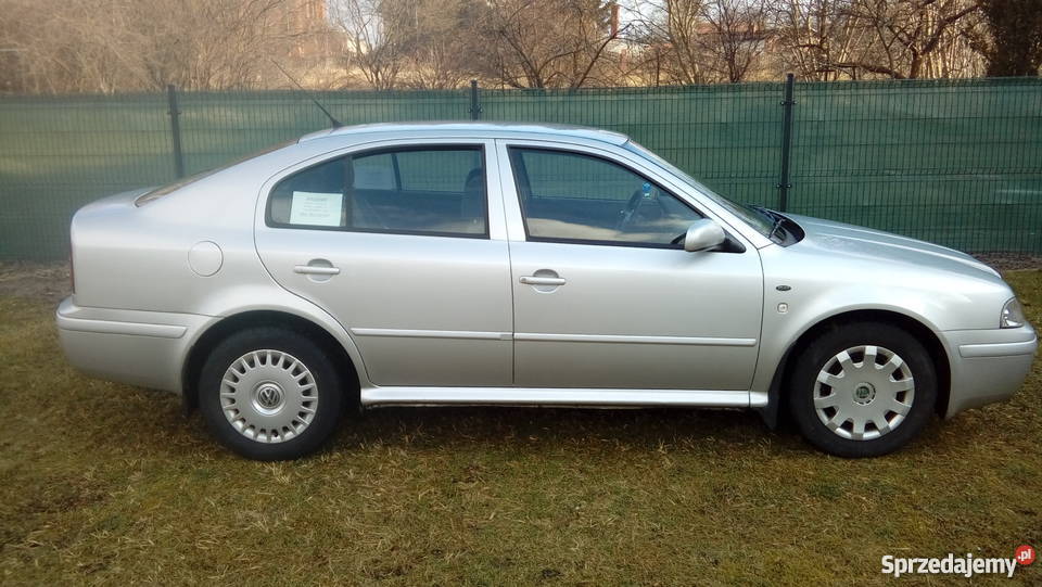 Skoda Octavia 16benzyna 2002r Salon Polska światła przeciwmgielne Solec Kujawski