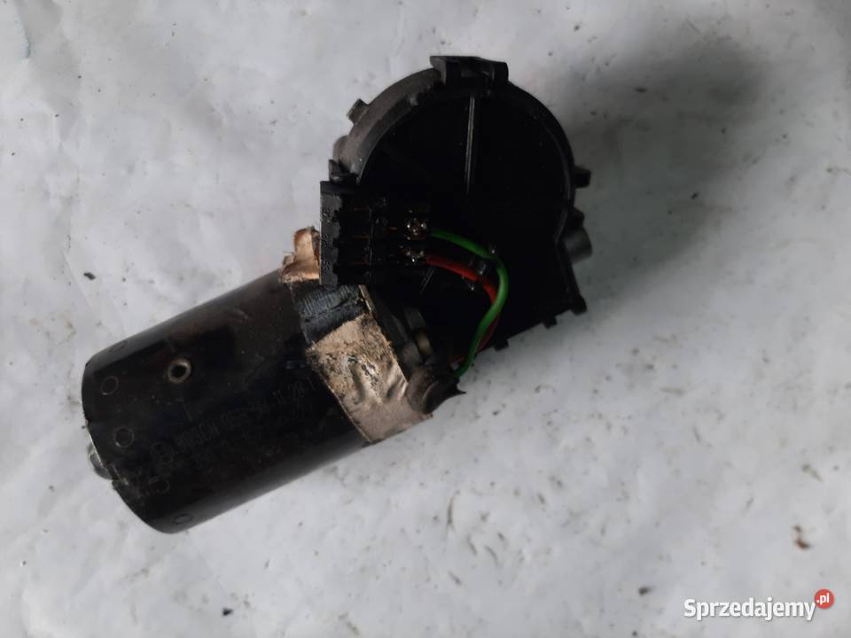 VW Golf 4 IV silniczek wycieraczki przód przedni osobowe Ksawerów