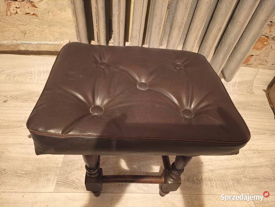 Taboret pufa krzesło z obiciem skórzanym PRL Będzin