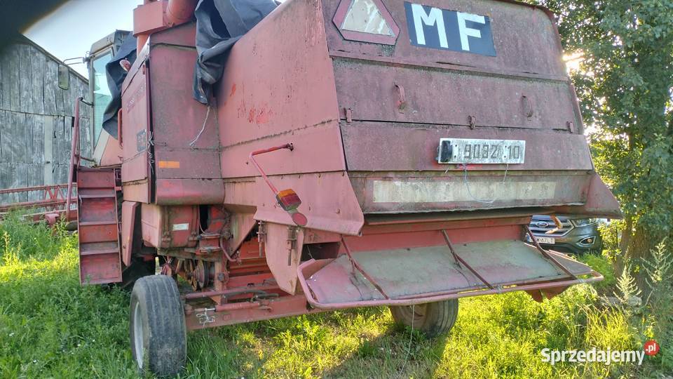 Kombajn Massey Ferguson 660 Trawniki