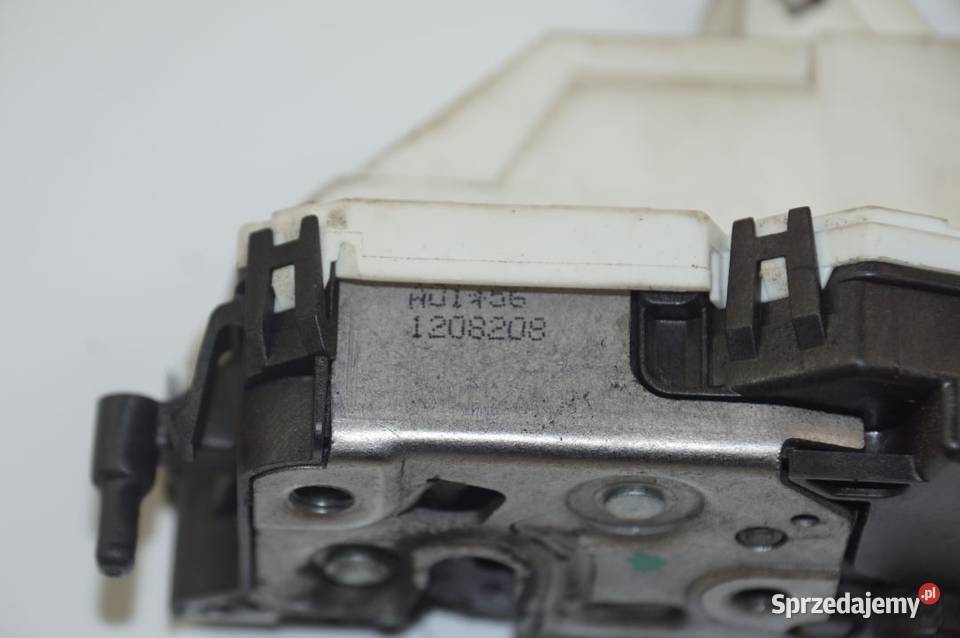 ZAMEK DRZWI PP PSA828405 BERLINGO