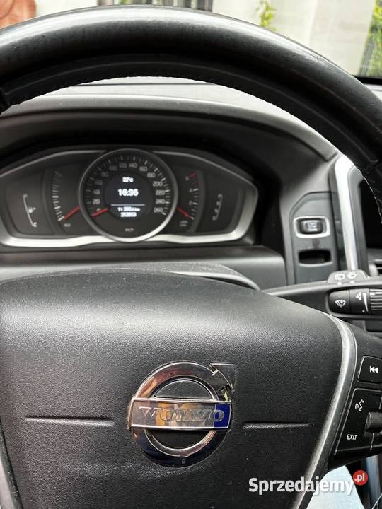 Volvo XC 60 świetne i komfortowe auto diesel mazowieckie Warszawa