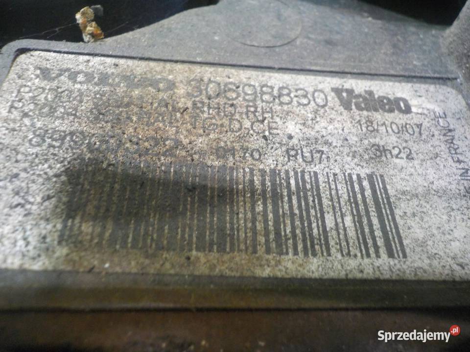 VOLVO S60 I LIFT 20 T 05r lampa prawa przod mazowieckie Suków sprzedam