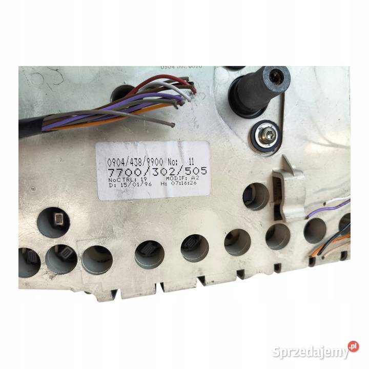 LICZNIK ZEGARY 7700302505 Renault Trafic I 25 D osobowe lubelskie Chełm sprzedam