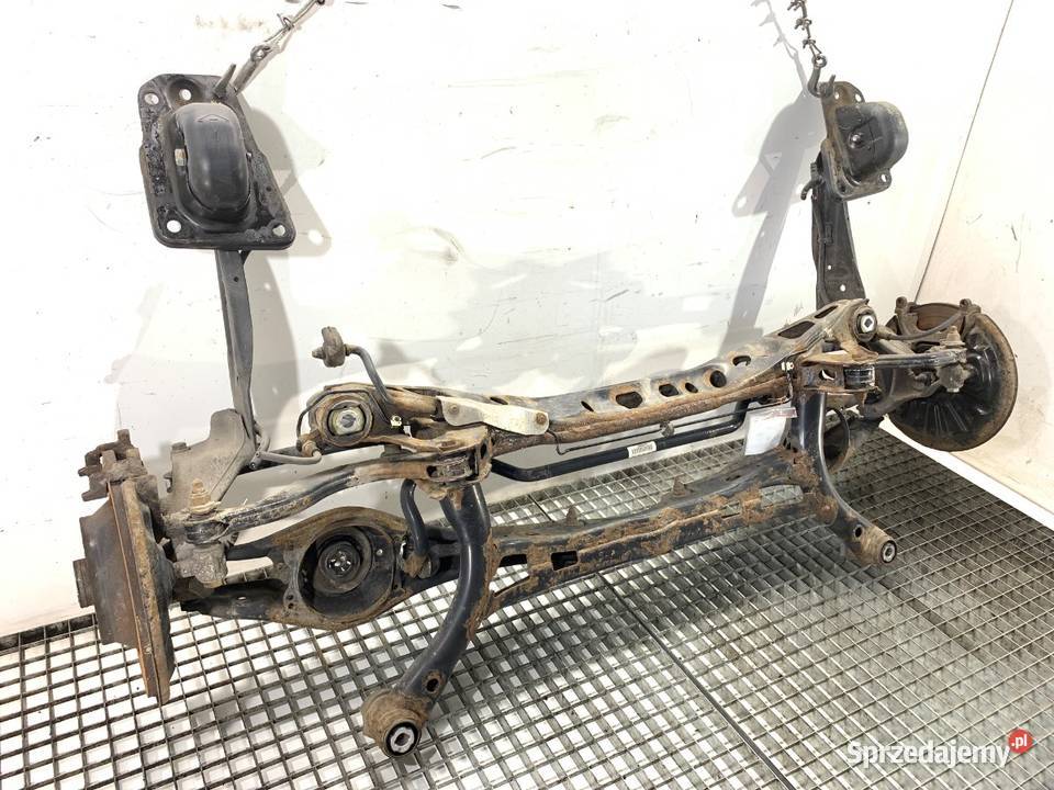 BELKA TYŁ VW PASSAT B8 Kombi TYLNA ZAWIESZENIA podkarpackie