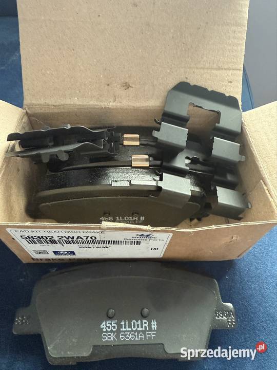 Oryginalny zestaw tylnych klocków hamulcowych osobowe Oborniki