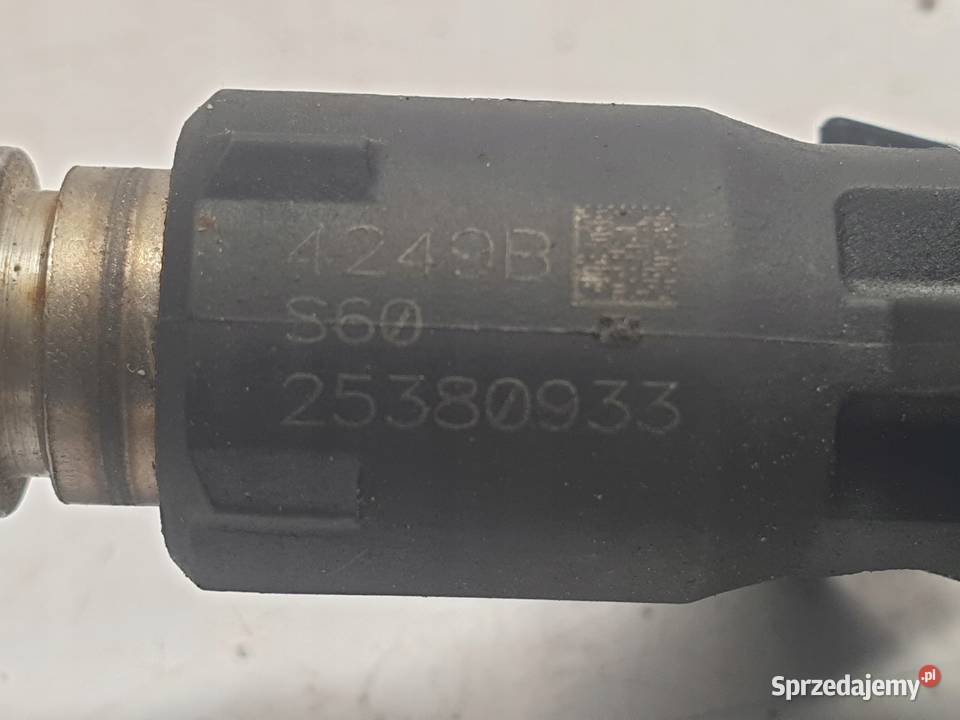 WTRYSKIWACZ Opel Astra H 16 16V wtrysk 25380933 Wtryskiwacze lubelskie Chełm