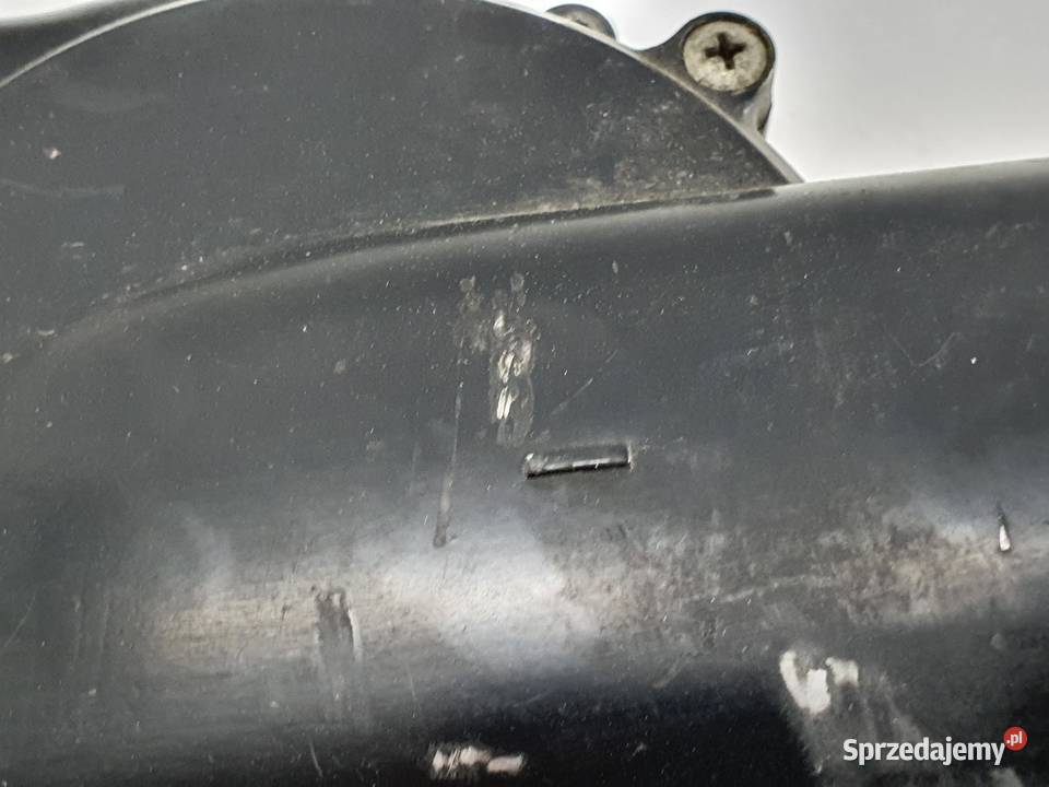 SYM DUKE 125 DEKIEL POKRYWA OSŁONA SILNIKA