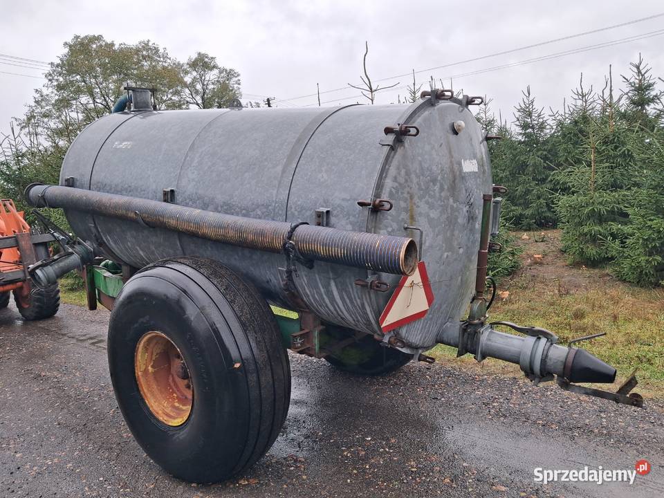 Beczka asenizacyjna 36041005000 litrówTransport nieuszkodzony Piotrów sprzedam
