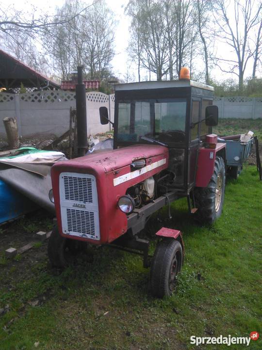 Traktor sam Żagań