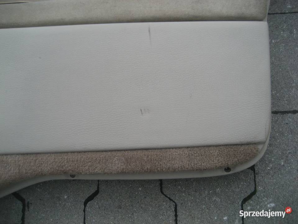 volvo c70 9805r boczek tapicerka drzwi prawa Rakoniewice