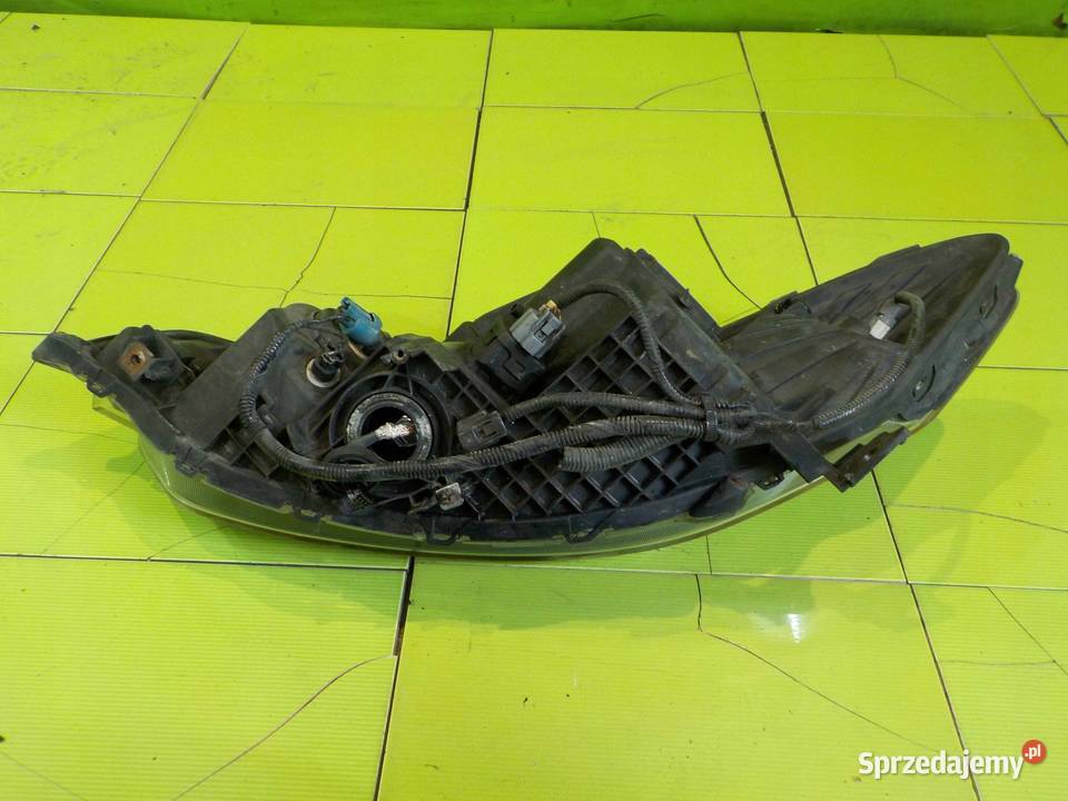 HONDA ACCORD VIII 08r XENON lampa prawa przod mazowieckie Suków