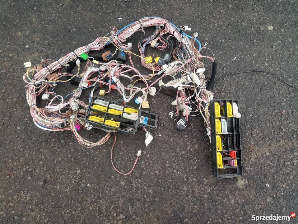 INSTALACJA WIĄZKA KABINY MAN TGL 12240 ciężarowe Rzędowice sprzedam