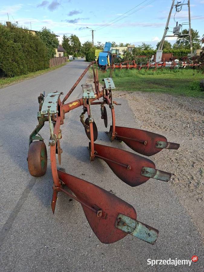 Pług Kverneland 3 skibowy 16 4 resor 16 ab 85 Raczki sprzedam