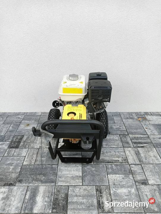 Myjka Karcher HD 1040 B Silnik spalinowy 210 bar Radom