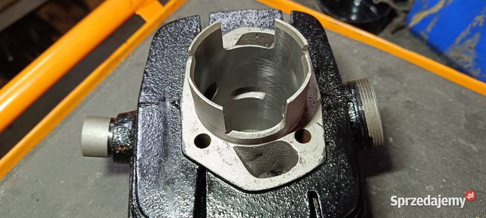 Zestaw tłok cylinder WSK 125 oryginał szlifie Góra Kalwaria