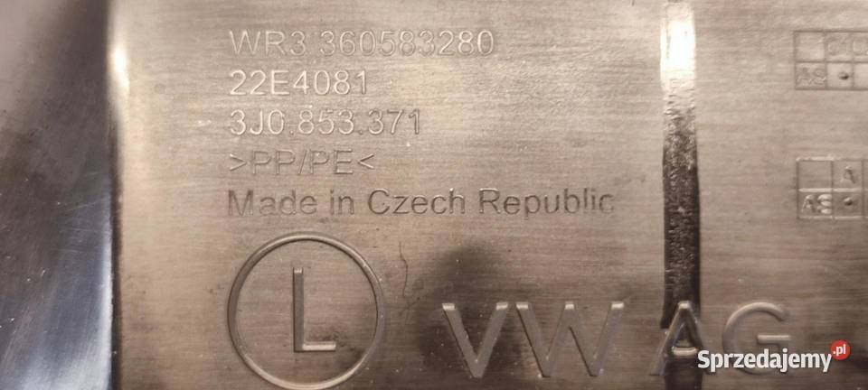 SKODA SUPERB 4 OSŁONA PROGU LEWA3J0853371 Osłony i zaślepki