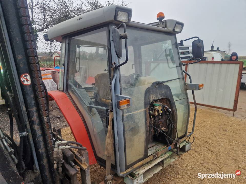 kabina kompletna MF Massey Ferguson 4235 łódzkie sprzedam