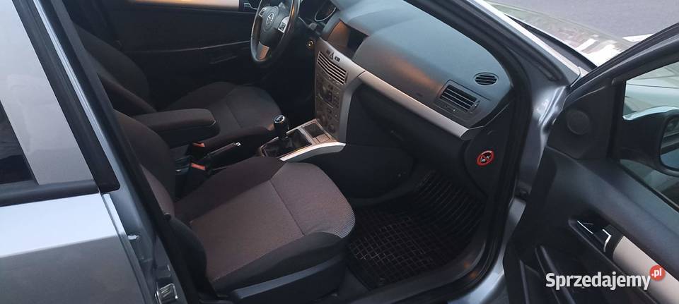 2009 Opel Astra III H lift 14 90 nowy rozrząd