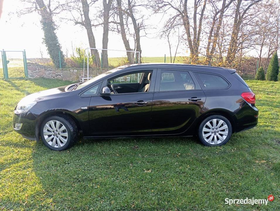 Opel Astra 14 Turbo bezwypadkowy