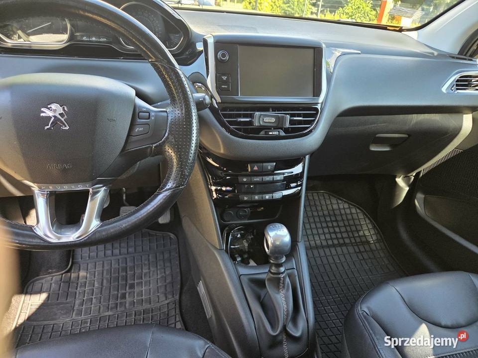 Peugeot 208 16l 2012r Łańcut