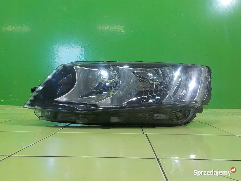 SKODA OCTAVIA III 5E 16 TDI 16r KOMBI 5D lampa Suków