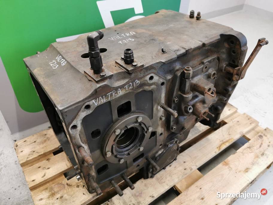 Obudowa ataku tylnego Valtra T 213 Wilkowo