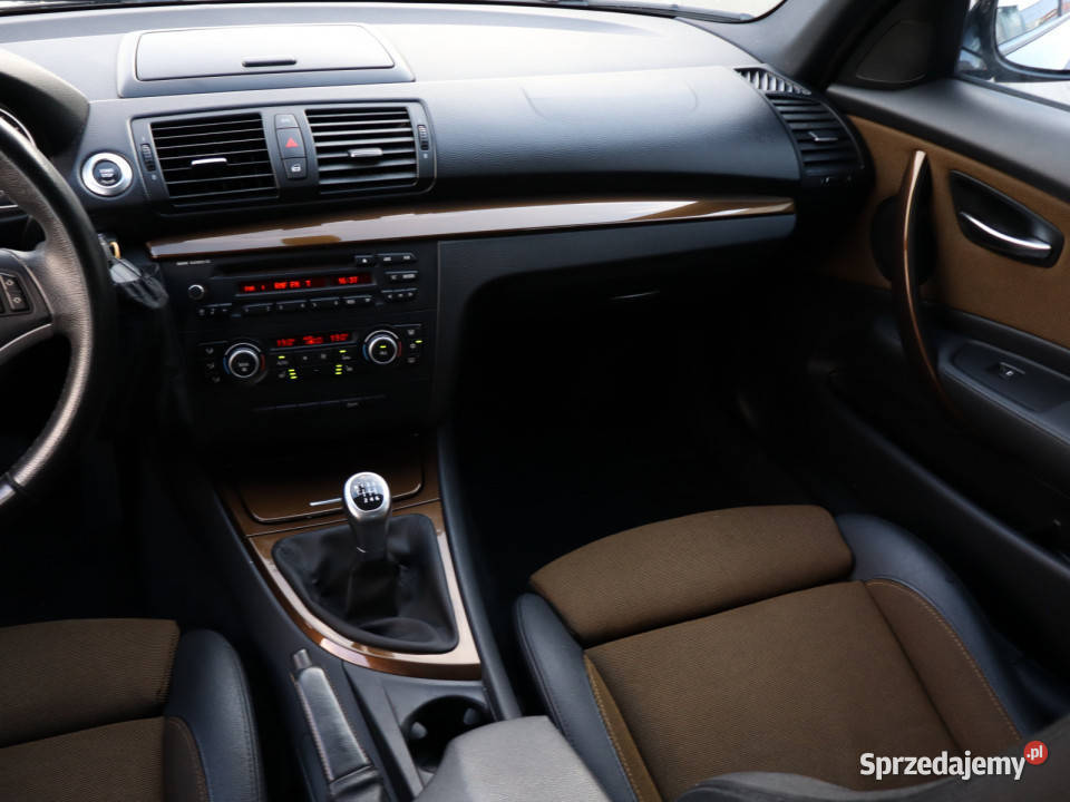 BMW 1 116i światła przeciwmgielne Bielany Wrocławskie sprzedam