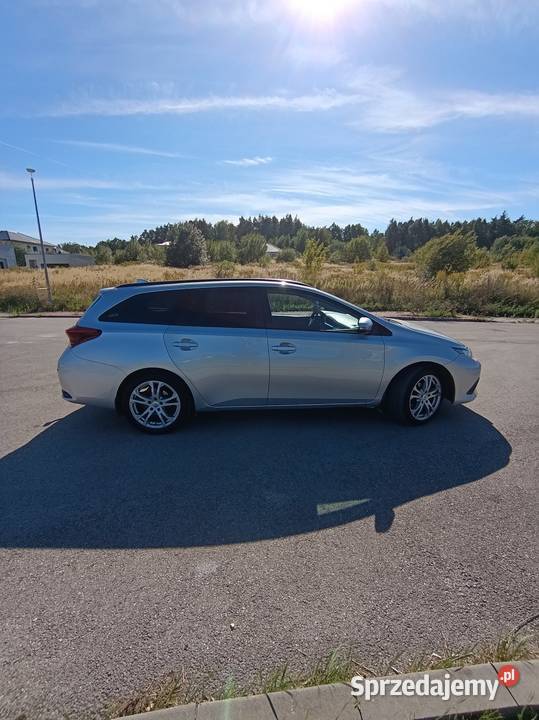 Toyota Auris 16 lpg Kielce