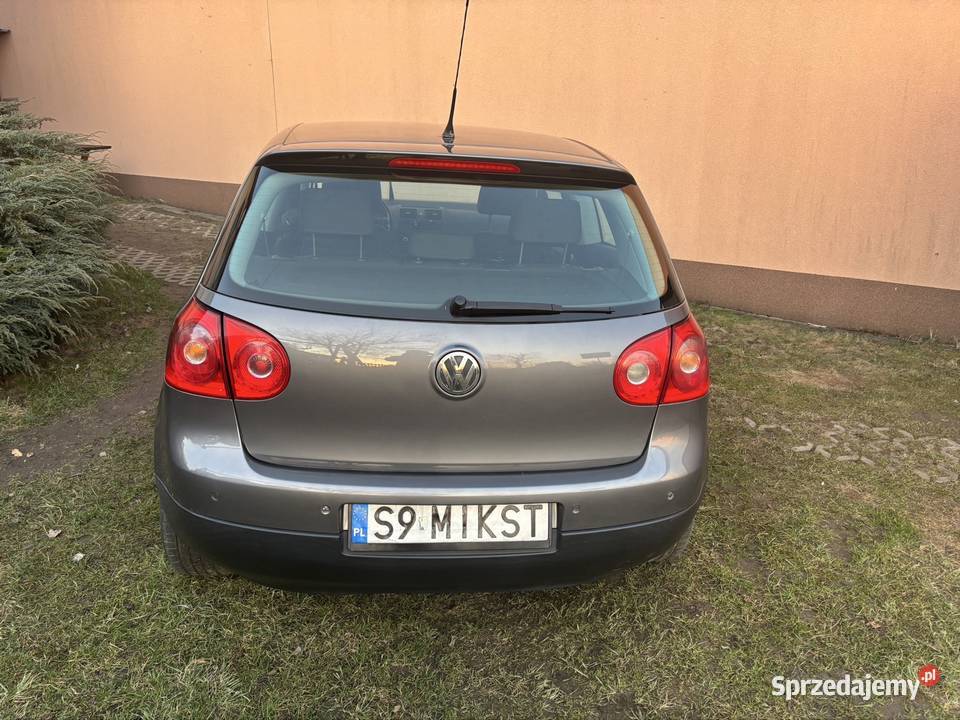 Volkswagen Golf V 16 MPI LPG manualna śląskie