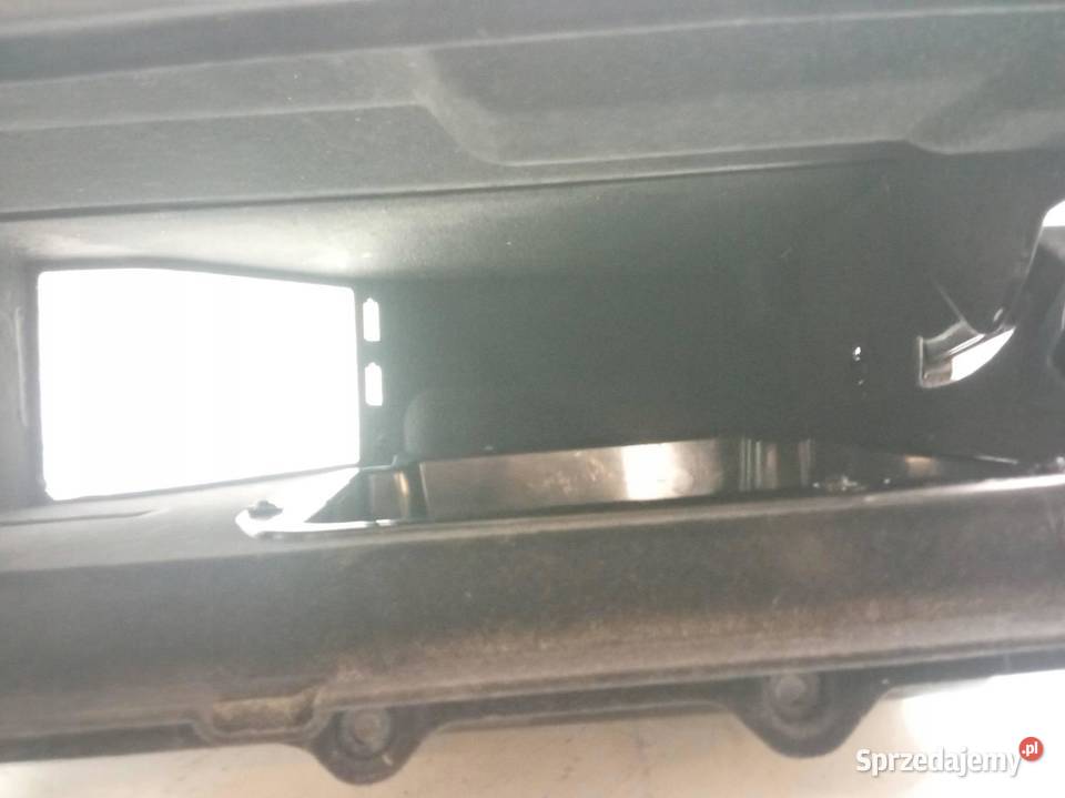 SCHOWEK PRAWY PASAŻERA DESKI EU Bmw Seria 5 VI