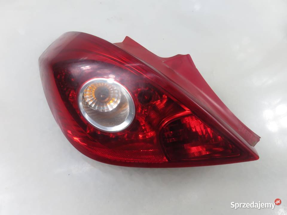 LAMPA LEWA TYLNA OPEL CORSA D Van 13186350