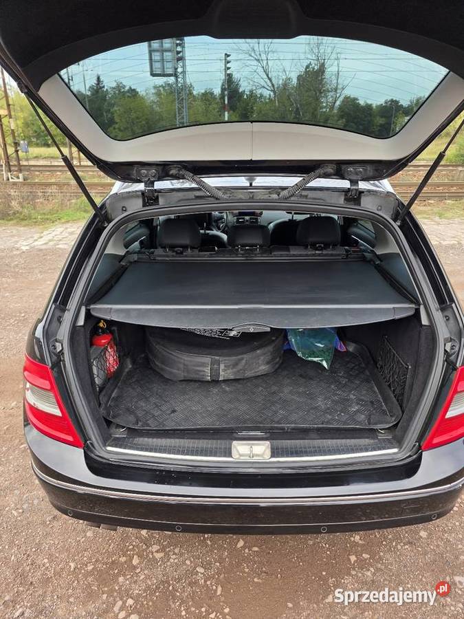 MercedesBenz C180 Kompressor Avantgarde Automat elektrycznie ustawiane fotele sprzedam