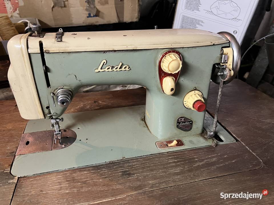 Maszyna do szycia Lada Antyki podkarpackie Niechobrz