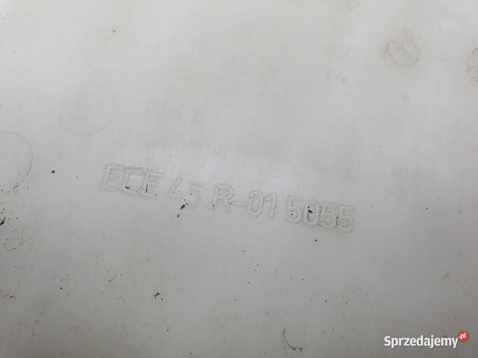 ZBIORNICZEK SPRYSKIWACZY BMW E 90 7068996 osobowe kujawsko-pomorskie Lipno